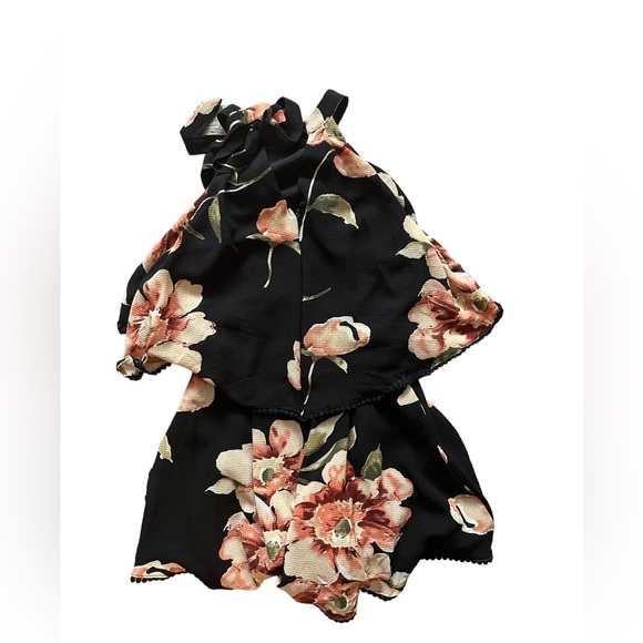 Take Me Anywhere Romper - Picture 4 of 4